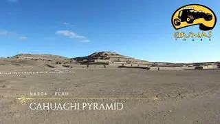 Cahuachi Pyramid by Edunas Tours Per&uacute;