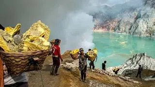 Indonesia: Slaves of the Volcano | Deadliest Journeys