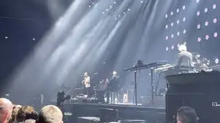 Genesis - Dead already/ Behind the lines/ Duke&rsquo;s end