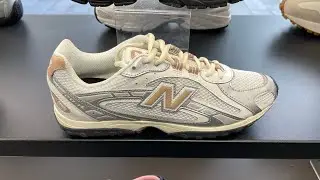 New Balance 204L (серебристый металлик/серо-коричневый) &mdash; код модели: U204LSWA