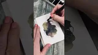 Art in Minutes: Mini Mixed Media Abstract Art - Shorts Video