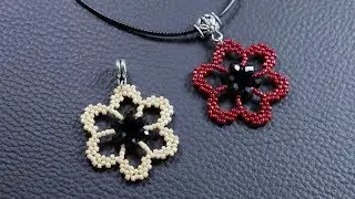 Flower Beaded Pendant || DIY Beaded Pendant || How to make beaded pendant || Tutorial pendant