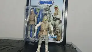 Luke Skywalker in Hoth Gear VC95