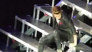 Justin Bieber - Love Me Like You Do - live Manchester 22 february 2013 - HD