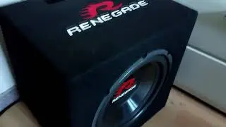 Renegade RXV1000 Subwoofer BASS TEST