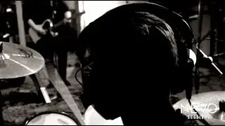VITT BRUS - Eld - LIVE -  [&nbsp;NEVO SESSIONS ]