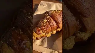 HANDS DOWN the best pastries I&rsquo;ve eaten in Auckland! #aucklandeats #croissant #newzealandfood