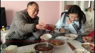 回河南的第二天，今天给父母做了一顿饭 、亏欠父母这么多年、我不是一个合格的女儿#河南姑娘在内蒙   抖音