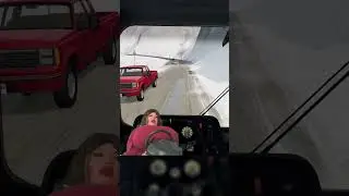 ВАЛОРИ &mdash; ВОДИТЕЛЬ АВТОБУСА... #смешно #игра #twitch #мем #шорты #beamngdrive #машины #гонки #сатира