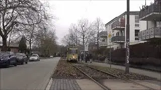 Wagen 32 an der Haltestelle Woltersdorf, Lerchenstr.