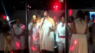 Gwen DeVoe introduces Sonsi @ FFF Week 2011!