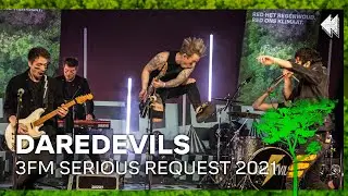 Daredevils speelt live mashup met o.a. Linkin Park | 3FM Serious Request | NPO 3FM