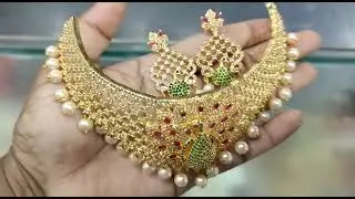 Neck chokars