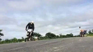kangaroo stoppie