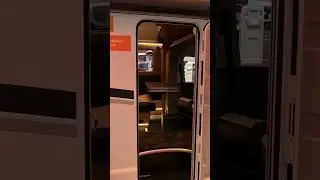 CARAVAN SALON D&Uuml;SSELDORF : il tetto a soffietto