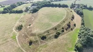 Blunsdon Hill Fort to field