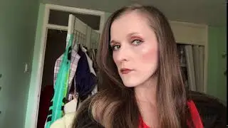 Barry M Liquid Chrome highlighter try on