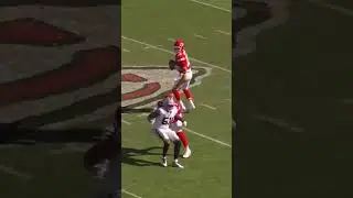 Patrick Mahomes' vision is insane 👀
