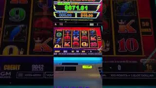 QUICK LIL SLOT WIN 🥇 #slots #lasvegas #gaming #gambling #travel #casino #caesarspalace