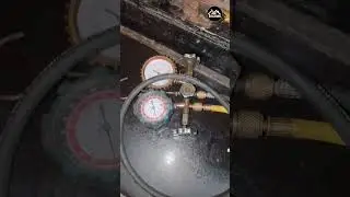 FDU ( Fan Display Unit) में Gas Charge #acrepairing #accircuits #machine #welding #airconditioner