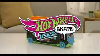 Finger board x Tony Hawk transforming bus [HXL15]