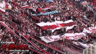 Yo quiero mi cajón pintado rojo y blanco como mi corazón