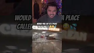 That&rsquo;s sussyyyyy | DEAD MALL CHRISTMAS HORROR GAME #deadmall #christmashorrorgame #snowman #santa