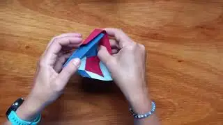 ORIGAMI EN EL ROJAS CAJA TRIANGULAR CON ROSA (Modular) -  Clase 6 - Origami decorativo