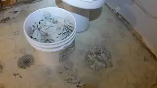 Remove vinyl Linoleum from Concrete floor Break clear top layer with ice scraper boiling water 2025