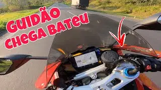 QUASE CAI FOI POR POUCO, TOMEI UMA SHIMADA A 160 KM/HR