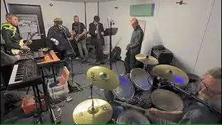 Reggae Stranger culture rehearsals Once again original music 🎸🇯🇲