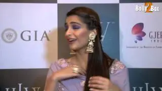 Sonam Kapoor Reaction On Porn Ban in India