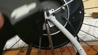 iMortor 26in Electric Wheel - Does not fit some forks