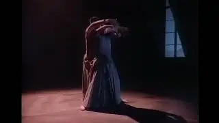 Kate Bush-Running Up That Hill