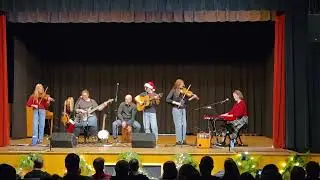 Otterloch Jig / Upon a Winter&rsquo;s Night / God Rest Ye Merry Gentlemen