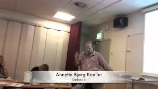 Steffen Larsen  om Annette Bj&oslash;rg Koeller's D&oslash;dens &aring;