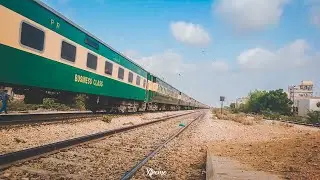 17 Up Millat Express passing through Malir - | HGMU - 30 |
