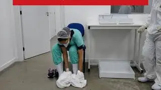 Como usar o macacão branco tipo Tyvec - Treinamento Interno SAMU REGIONAL ITABUNA PARTE 4