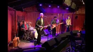 The Fabulous Jacks at Saxon Pub November 19, 2022 The Stray Cats' 