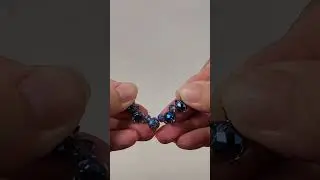 Simple adjustable size necklace with sparkling crystal beads