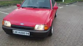 Ford Escort Firely 1989 protected by Clifford alarm.