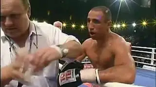 Artur Abraham broken jaw and winning