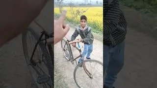 Pro Rider in Village 😱 Cycle stunt In Desi Style 🔥 #youtubeshorts