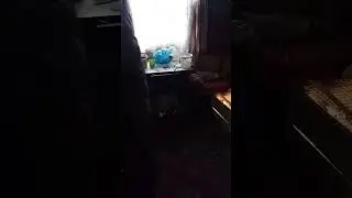 93 летняя бабушка празднует  пасху с утра