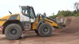 Liebherr L526 compact wheel loader