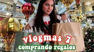 Vlogmas día 7: Acompañame a comprar regalos de Navidad! Shopping! ValeHB