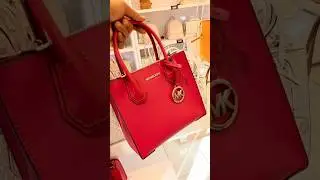 Michael Kors Outlet 👜 Mercer Medium Logo and Leather Accordion Crossbody Bags #michaelkors #shorts