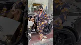 👸🏽 #dubai #automobile