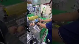 Chinese factory hot sale Automated Vegetable and Fruit Packaging Machine,PVC Machine Food Film
