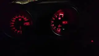 Медленно отпускает сцепление selespeed.